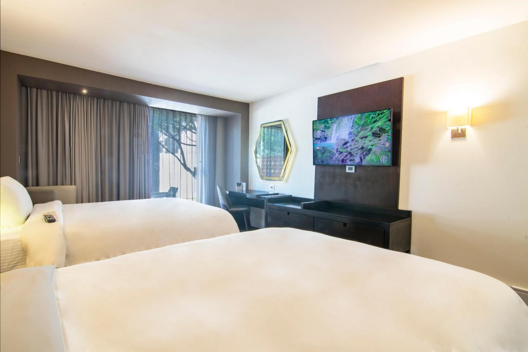 Hotel Lucerna Tijuana Eksteriør bilde