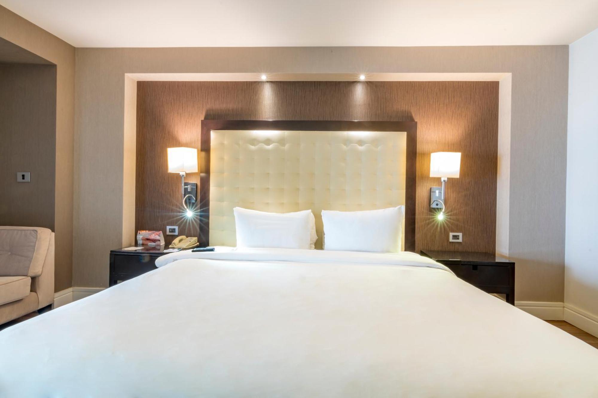 Hotel Lucerna Tijuana Eksteriør bilde